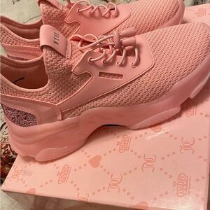 Steve Madden Pink Sneakers with Chunky Sole and Breathable Mesh